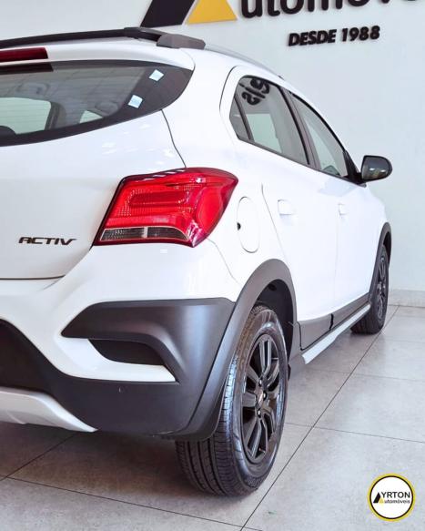 CHEVROLET Onix Hatch , Foto 9