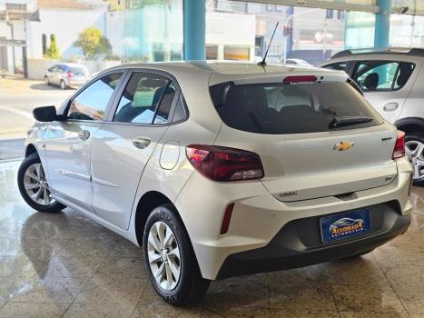 CHEVROLET Onix Hatch 1.0 12V 4P FLEX LT TURBO, Foto 4