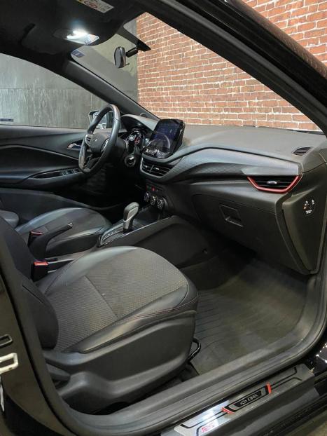 CHEVROLET Onix Hatch 1.0 12V 4P FLEX RS TURBO AUTOMTICO, Foto 8