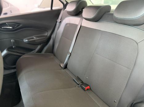 CHEVROLET Onix Hatch 1.4 4P FLEX LT, Foto 4