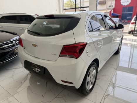 CHEVROLET Onix Hatch 1.4 4P FLEX LT, Foto 6