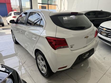 CHEVROLET Onix Hatch 1.4 4P FLEX LT, Foto 7