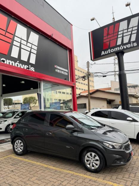 CHEVROLET Onix Hatch 1.0 4P FLEX LT, Foto 4