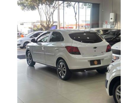 CHEVROLET Onix Hatch 1.4 4P FLEX LTZ, Foto 7