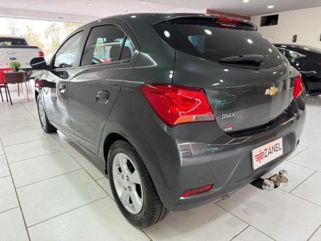 CHEVROLET Onix Hatch 1.4 4P FLEX LT, Foto 7