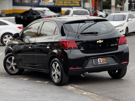 CHEVROLET Onix Hatch 1.4 4P FLEX LTZ, Foto 3