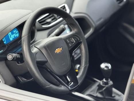 CHEVROLET Onix Hatch 1.4 4P FLEX LTZ, Foto 9