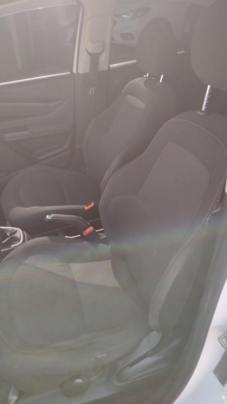 CHEVROLET Onix Hatch 1.4 4P FLEX LTZ, Foto 4