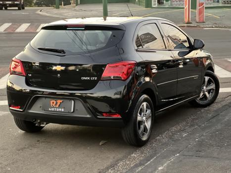 CHEVROLET Onix Hatch 1.4 4P FLEX LTZ, Foto 3