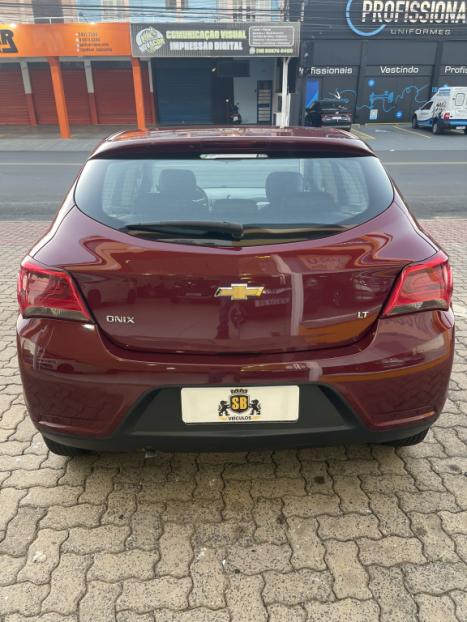 CHEVROLET Onix Hatch 1.0 4P FLEX LT, Foto 2