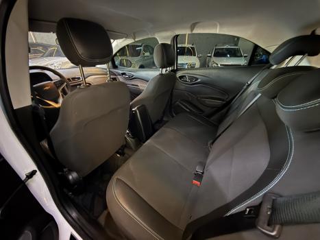CHEVROLET Onix Hatch 1.4 4P FLEX LT, Foto 6