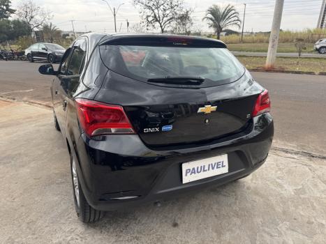 CHEVROLET Onix Hatch 1.0 12V 4P FLEX LT, Foto 9