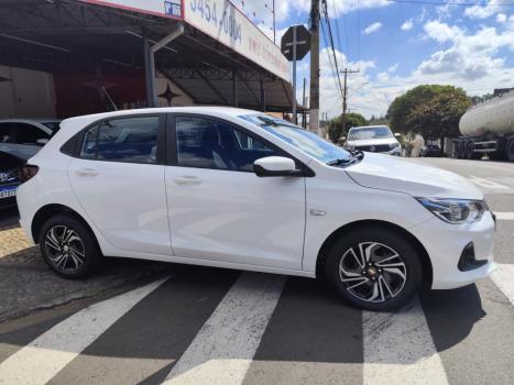 CHEVROLET Onix Hatch 1.0 12V 4P FLEX LT, Foto 2