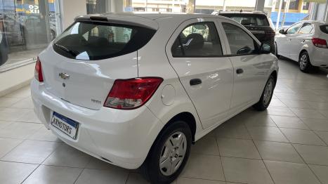CHEVROLET Onix Hatch 1.0 4P FLEX LS, Foto 4