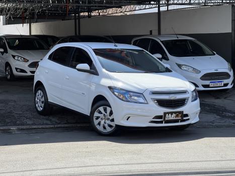 CHEVROLET Onix Hatch 1.4 4P FLEX LT, Foto 3
