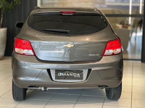 CHEVROLET Onix Hatch 1.0 4P FLEX LT, Foto 5