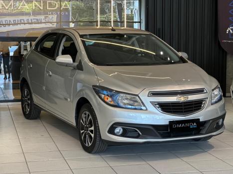 CHEVROLET Onix Hatch 1.4 4P FLEX LTZ, Foto 4
