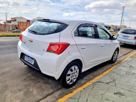 CHEVROLET Onix Hatch 1.0 4P FLEX LT, Foto 5