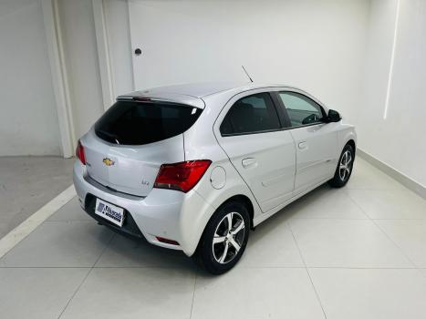 CHEVROLET Onix Hatch 1.4 4P FLEX LTZ, Foto 12