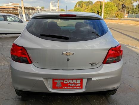 CHEVROLET Onix Hatch 1.4 4P FLEX LT, Foto 6