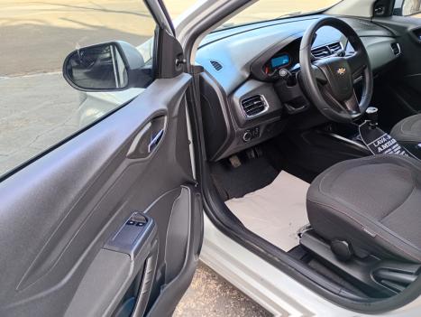 CHEVROLET Onix Hatch 1.4 4P FLEX LT, Foto 8