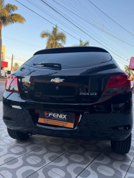 CHEVROLET Onix Hatch 1.4 4P FLEX LTZ, Foto 25