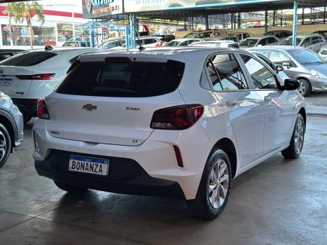 CHEVROLET Onix Hatch 1.0 12V 4P FLEX LT TURBO AUTOMTICO, Foto 4