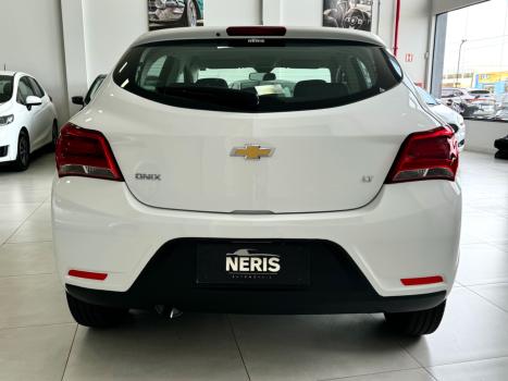 CHEVROLET Onix Hatch 1.0 4P FLEX LT, Foto 6