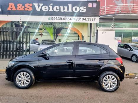 CHEVROLET Onix Hatch 1.4 4P FLEX LTZ, Foto 5