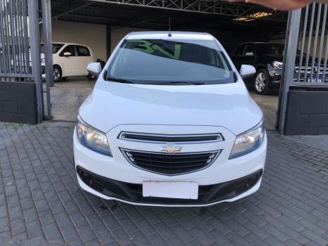 CHEVROLET Onix Hatch 1.4 4P FLEX LT, Foto 4
