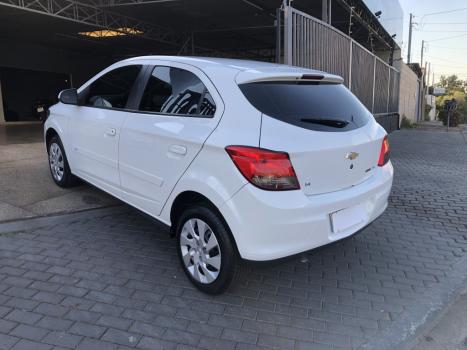 CHEVROLET Onix Hatch 1.4 4P FLEX LT, Foto 6