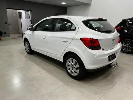 CHEVROLET Onix Hatch 1.4 4P FLEX LT, Foto 2