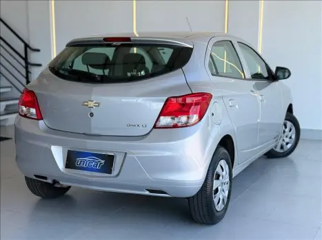 CHEVROLET Onix Hatch 1.0 4P FLEX LT, Foto 4