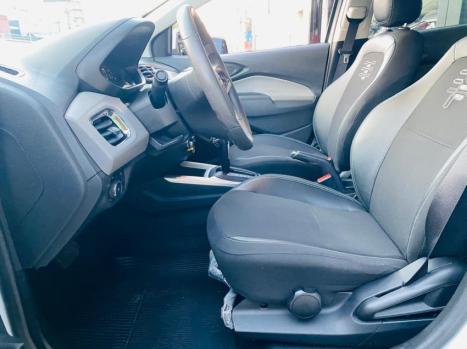 CHEVROLET Onix Hatch 1.4 4P FLEX LTZ, Foto 13