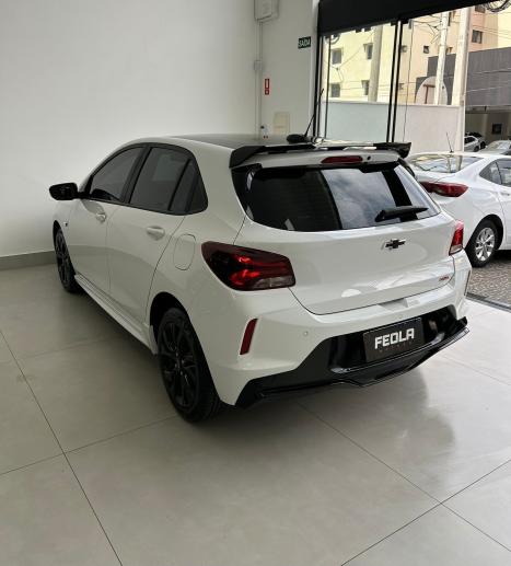 CHEVROLET Onix Hatch 1.0 12V 4P FLEX RS TURBO AUTOMTICO, Foto 4