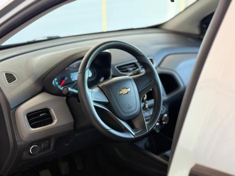 CHEVROLET Onix Hatch 1.0 4P FLEX LT, Foto 4