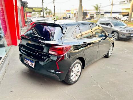 CHEVROLET Onix Hatch 1.0 4P FLEX LT1, Foto 8
