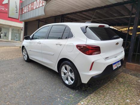 CHEVROLET Onix Hatch 1.0 12V 4P FLEX PREMIER TURBO AUTOMTICO, Foto 5