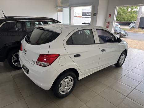 CHEVROLET Onix Hatch 1.0 4P FLEX LS, Foto 4