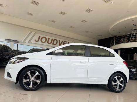 CHEVROLET Onix Hatch 1.4 4P FLEX LTZ, Foto 4