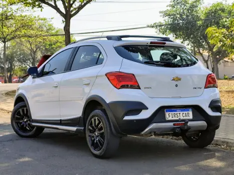 CHEVROLET Onix Sedan , Foto 7