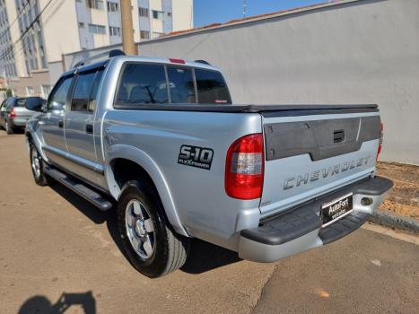 CHEVROLET S10 2.4 FLEX EXECUTIVE CABINE DUPLA, Foto 10