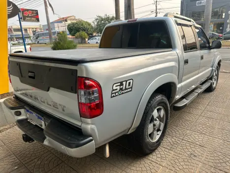 CHEVROLET S10 2.4 FLEX EXECUTIVE CABINE DUPLA, Foto 13