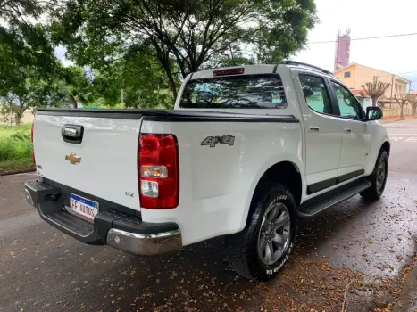 CHEVROLET S10 2.5 FLEX LTZ 4X4 CABINE DUPLA AUTOMTICO, Foto 5