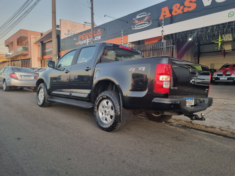 CHEVROLET S10 2.8 16V LT CABINE DUPLA 4X4 TURBO DIESEL AUTOMTICO, Foto 3