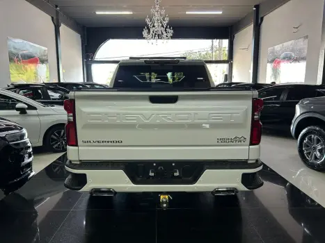 CHEVROLET Silverado 5.3 V8 1500 HIGH COUNTRY CABINE DUPLA 4X4 AUTOMTICO, Foto 6