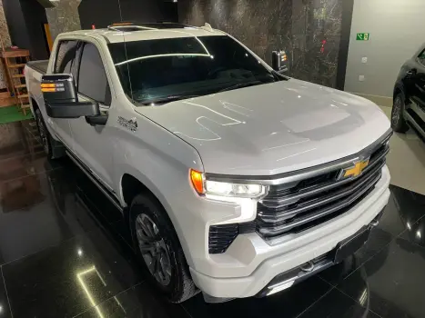 CHEVROLET Silverado 5.3 V8 1500 HIGH COUNTRY CABINE DUPLA 4X4 AUTOMTICO, Foto 15