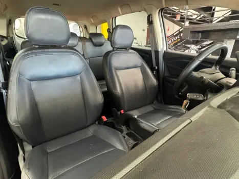 CHEVROLET Spin 1.8 4P FLEX PREMIER 7 LUGARES AUTOMTICO, Foto 10