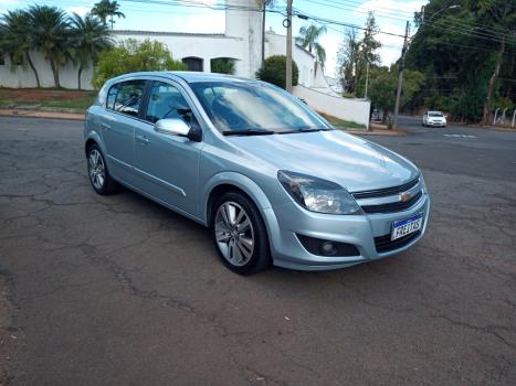 CHEVROLET Vectra Hatch 2.0 4P FLEX GTX, Foto 2