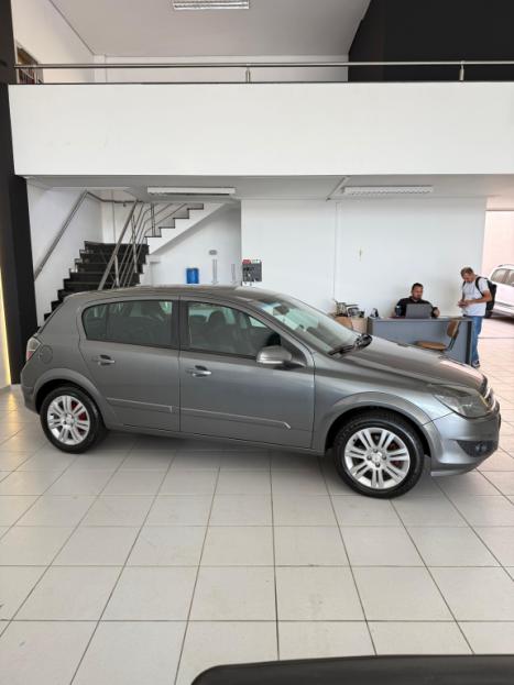 CHEVROLET Vectra Hatch 2.0 4P FLEX GT, Foto 3